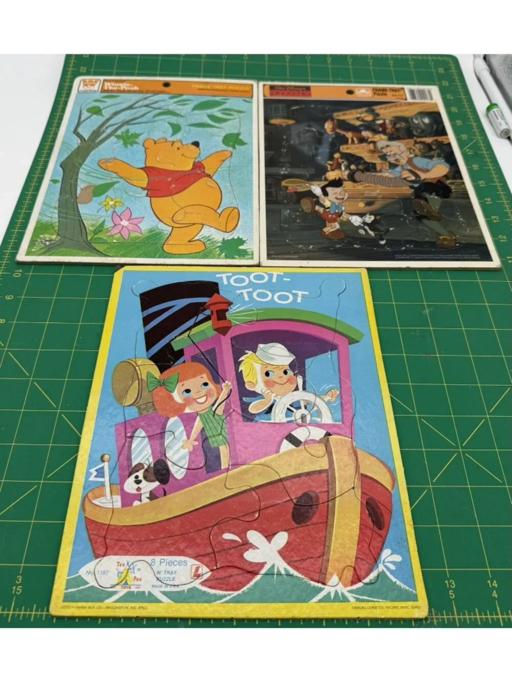 Vintage Disney Pinocchio Pooh And Toot Toot Cardboard Frame Tray Puzzle READ